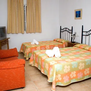villa-la-dehesa.es-andalucia.com/